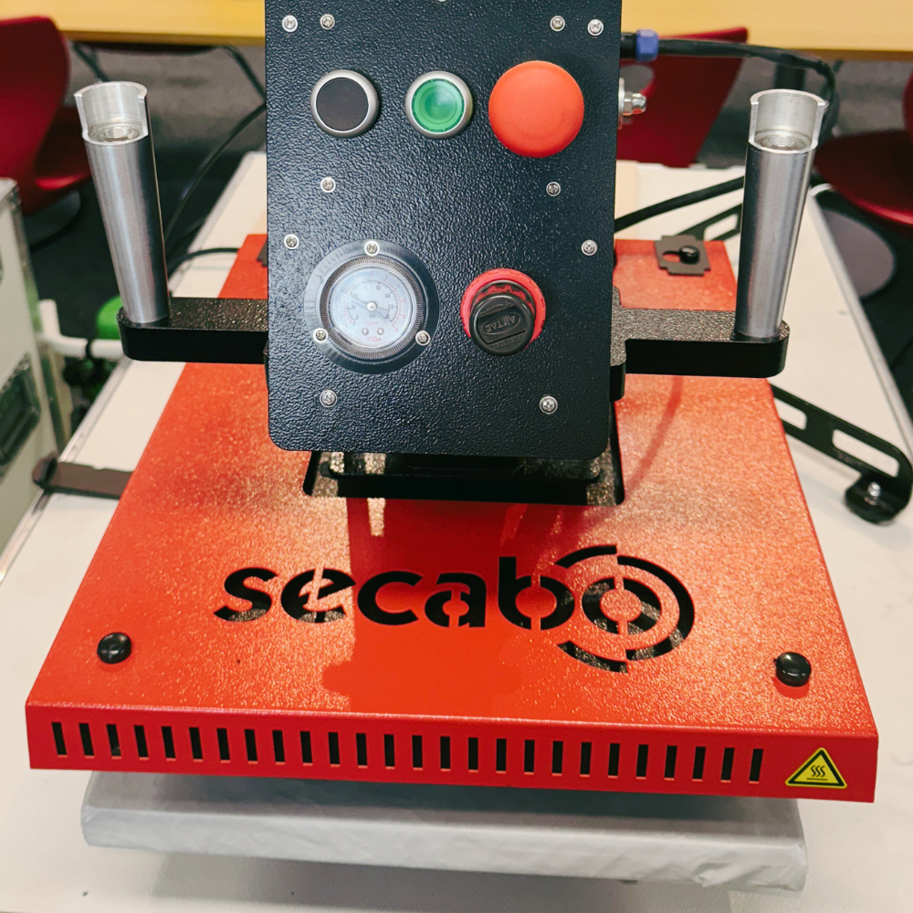 Secabo TPS7 SMART pneumatska termo preša sa zakretanjem
